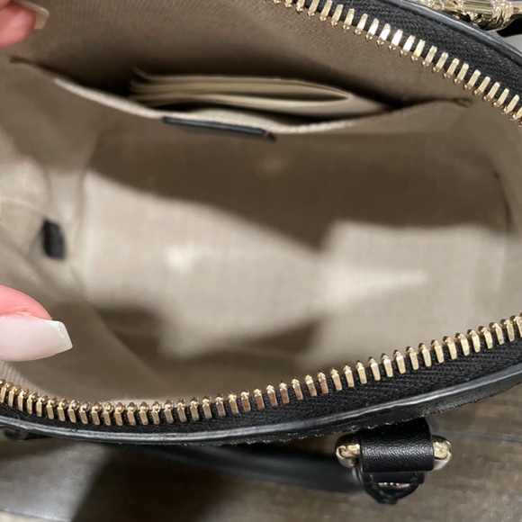 Gucci - Picture 6 of 6